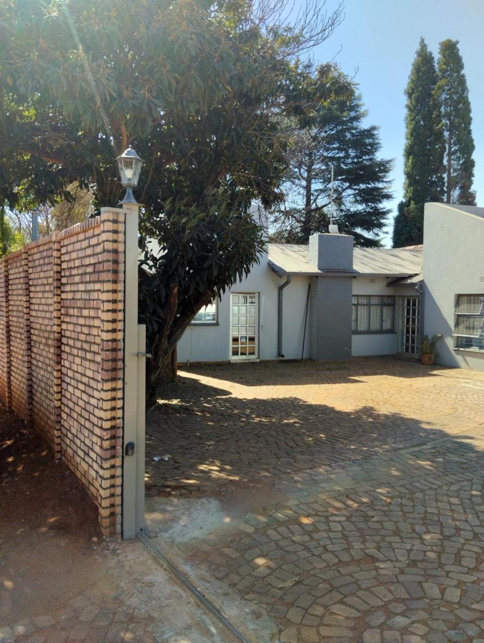 Woodpecker Guesthouse Middelburg  Dış mekan fotoğraf